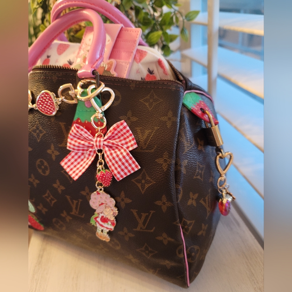 Louis Vuitton Brown Monogram Speedy with Pink Strawberry Accents - Picture 3 of 16